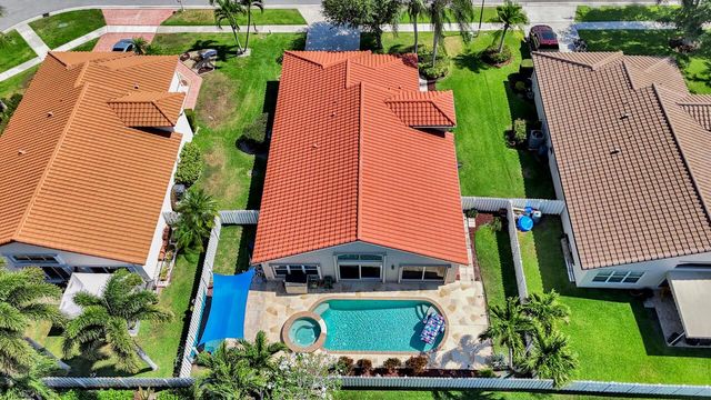 6057 Kemper Lakes Drive, Lake Worth, FL 33463