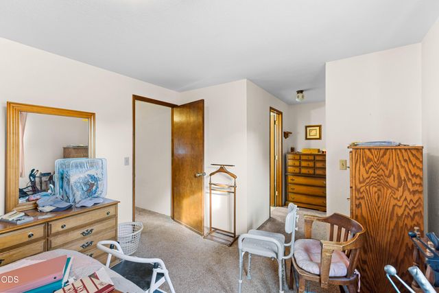 2060 Archer Drive, Medford, OR 97501