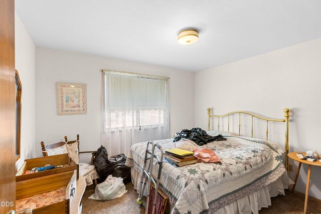 2060 Archer Drive, Medford, OR 97501