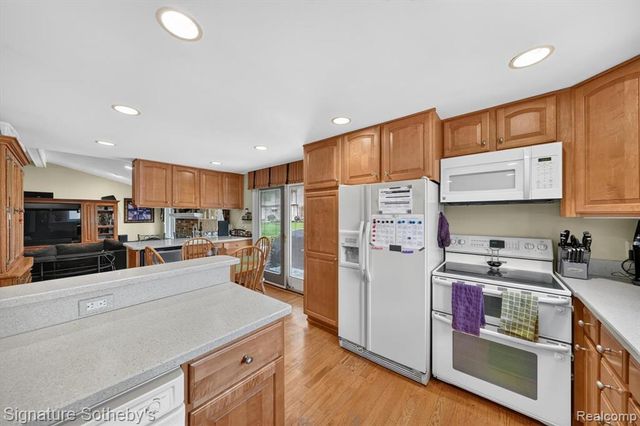 23499 Winthrop Court, Novi, MI 48375