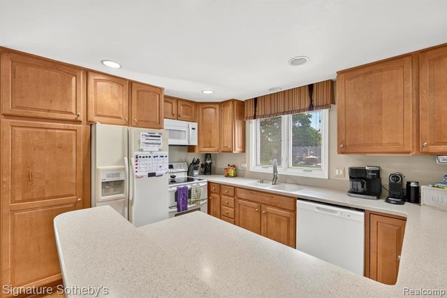 23499 Winthrop Court, Novi, MI 48375