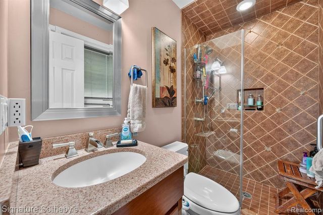 23499 Winthrop Court, Novi, MI 48375