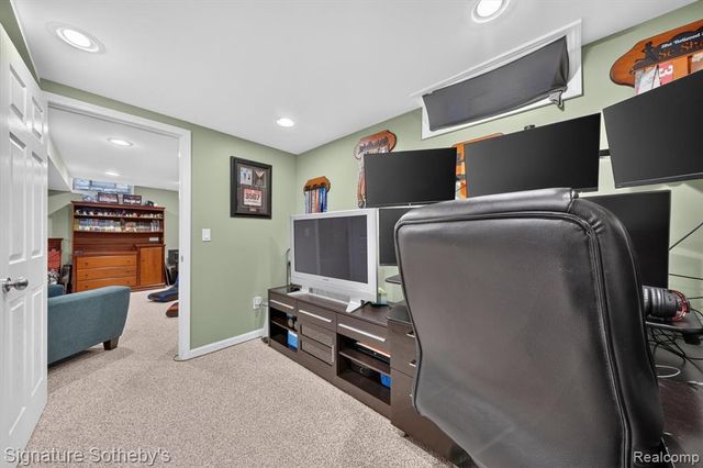 23499 Winthrop Court, Novi, MI 48375