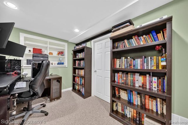 23499 Winthrop Court, Novi, MI 48375