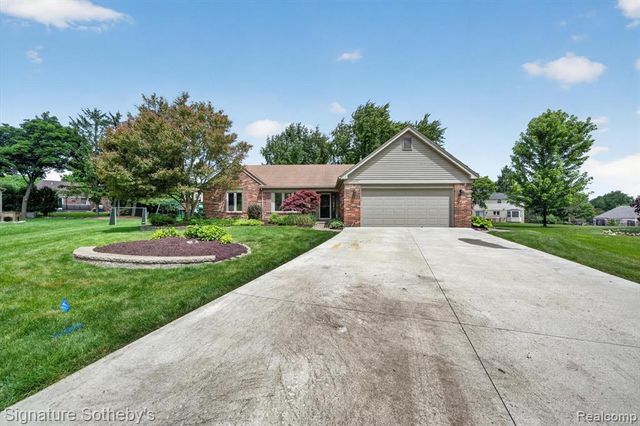 23499 Winthrop Court, Novi, MI 48375