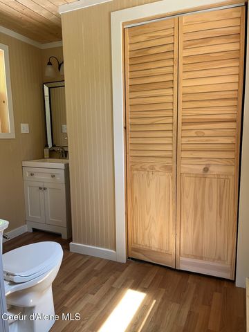 191 Sunset View LN, Hope, ID 83836