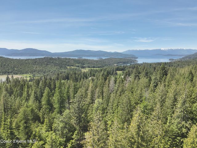 191 Sunset View LN, Hope, ID 83836