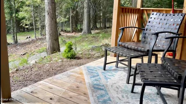 191 Sunset View LN, Hope, ID 83836