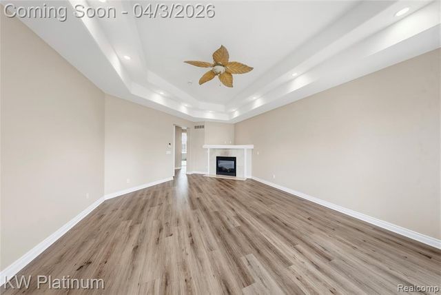 48877 Point Lakeview Drive, Chesterfield, MI 48047