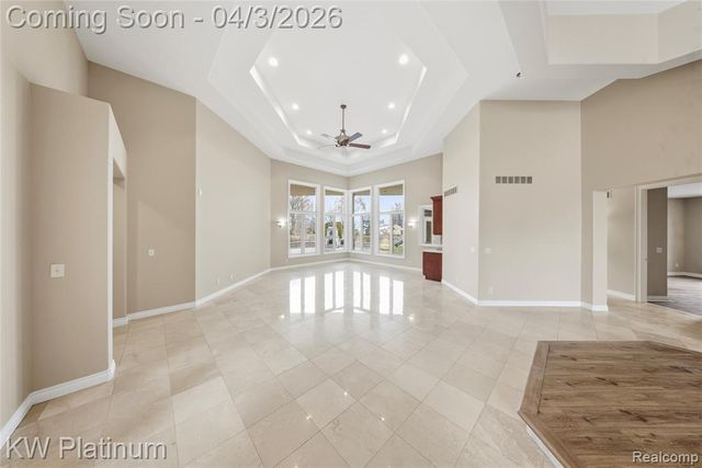 48877 Point Lakeview Drive, Chesterfield, MI 48047