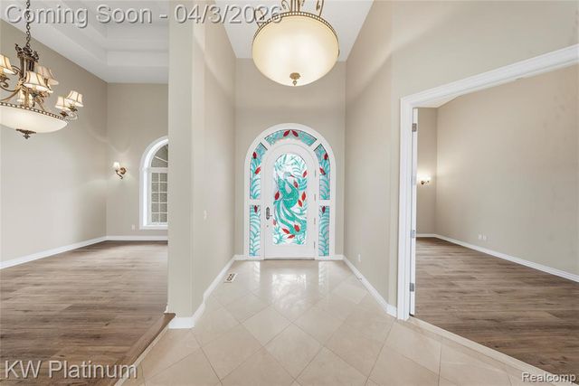 48877 Point Lakeview Drive, Chesterfield, MI 48047