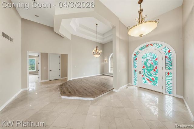 48877 Point Lakeview Drive, Chesterfield, MI 48047