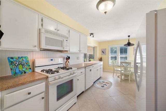 5072 43RD STREET S, St Petersburg, FL 33711