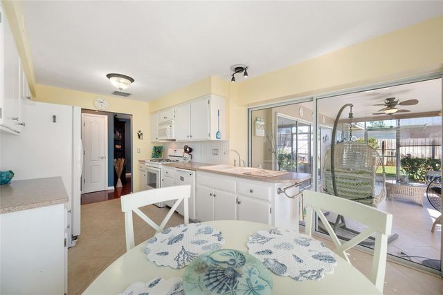 5072 43RD STREET S, St Petersburg, FL 33711