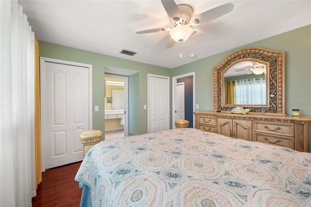 5072 43RD STREET S, St Petersburg, FL 33711