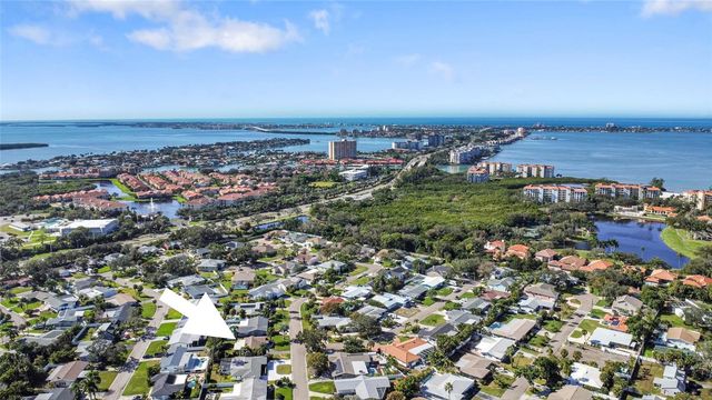 5072 43RD STREET S, St Petersburg, FL 33711