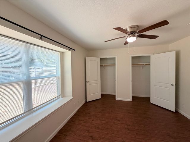 1605 Parkwood DR, Leander, TX 78641