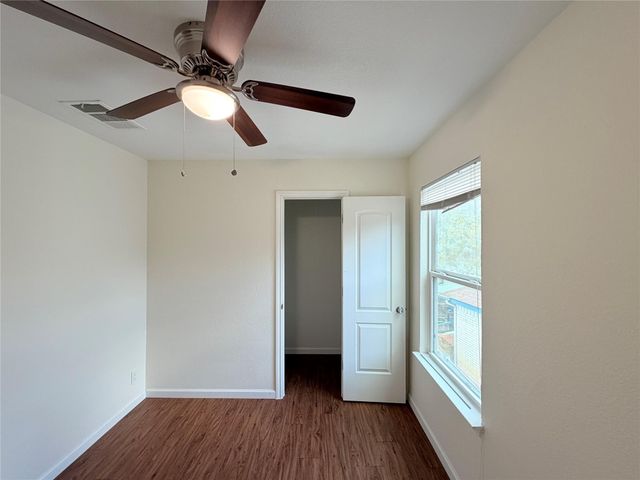 1605 Parkwood DR, Leander, TX 78641