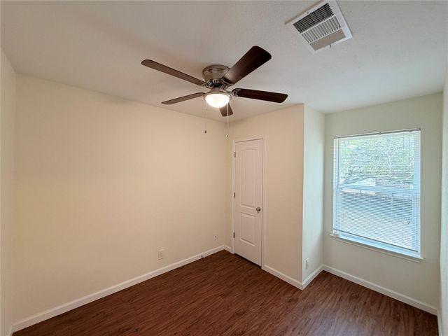 1605 Parkwood DR, Leander, TX 78641