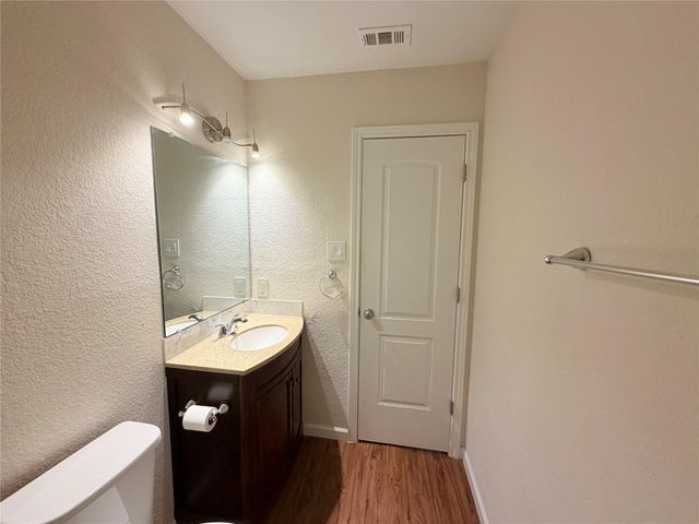 1605 Parkwood DR, Leander, TX 78641