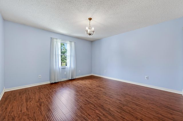 4895 W Birch Lane, Pentwater, MI 49449