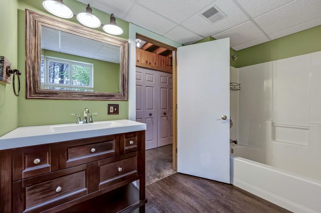 4895 W Birch Lane, Pentwater, MI 49449
