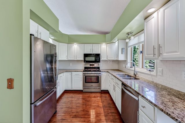 4895 W Birch Lane, Pentwater, MI 49449