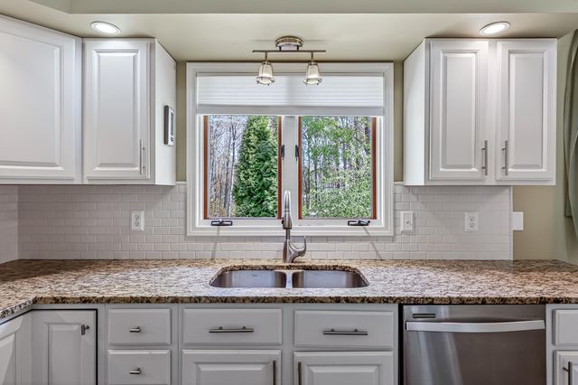 4895 W Birch Lane, Pentwater, MI 49449