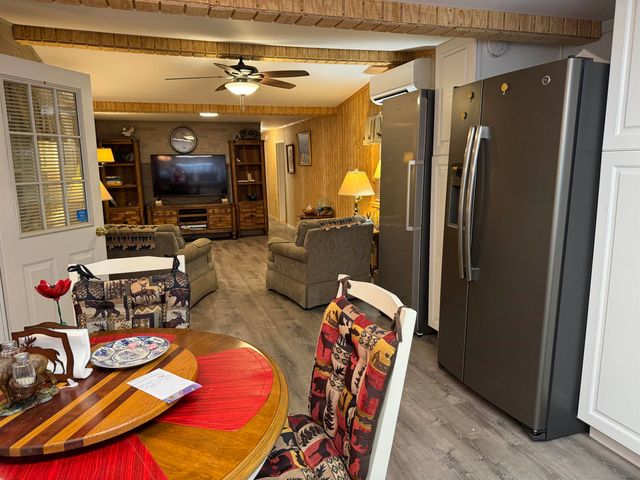 17 Amidon Lane, Tamworth, NH 03886