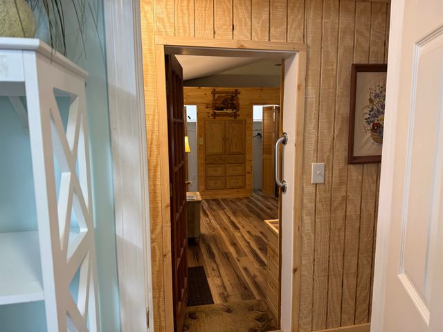 17 Amidon Lane, Tamworth, NH 03886