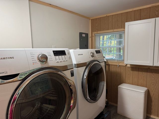 17 Amidon Lane, Tamworth, NH 03886