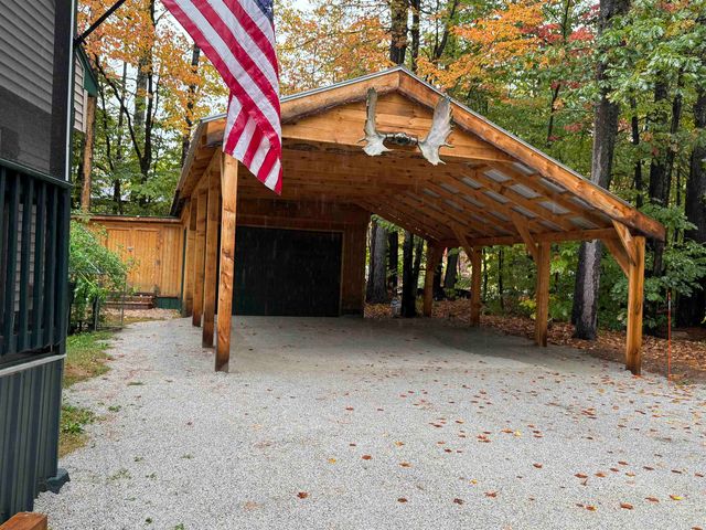 17 Amidon Lane, Tamworth, NH 03886