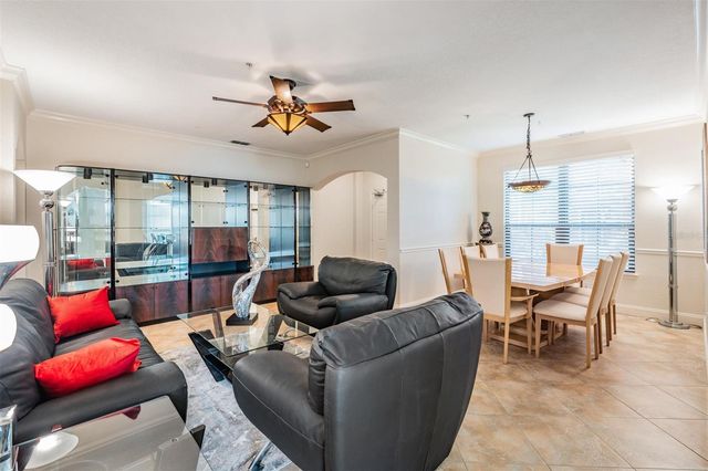 2733 VIA CIPRIANI 814A, Clearwater, FL 33764