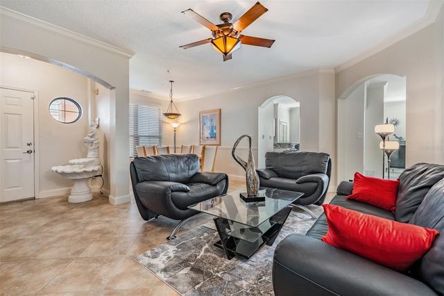 2733 VIA CIPRIANI 814A, Clearwater, FL 33764