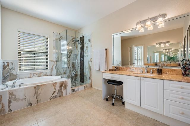 2733 VIA CIPRIANI 814A, Clearwater, FL 33764