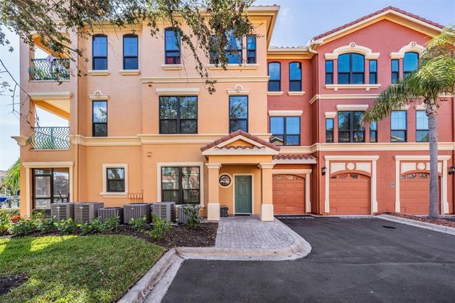 2733 VIA CIPRIANI 814A, Clearwater, FL 33764