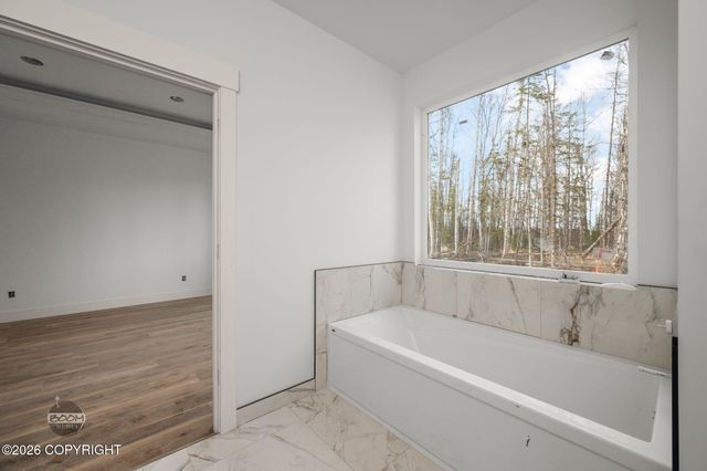 9333 W Palermo Circle, Wasilla, AK 99623