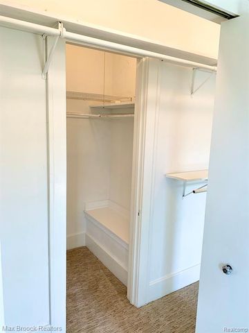 156 N Worth 2S, Birmingham, MI 48009