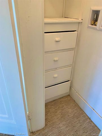 156 N Worth 2S, Birmingham, MI 48009