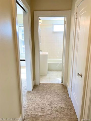 156 N Worth 2S, Birmingham, MI 48009