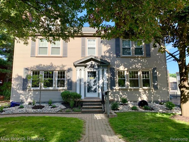 156 N Worth 2S, Birmingham, MI 48009