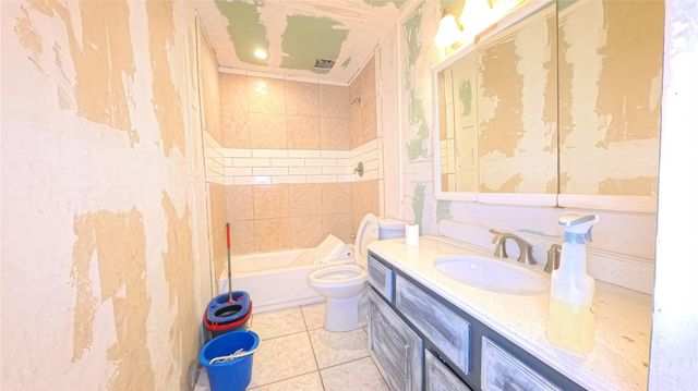 815 Spates Street, Channelview, TX 77530