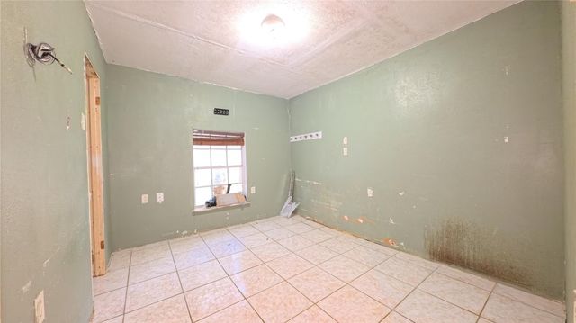 815 Spates Street, Channelview, TX 77530