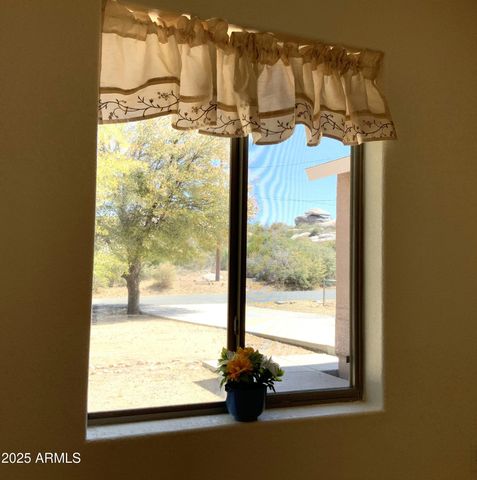 22870 S LAKEWOOD Court, Yarnell, AZ 85362