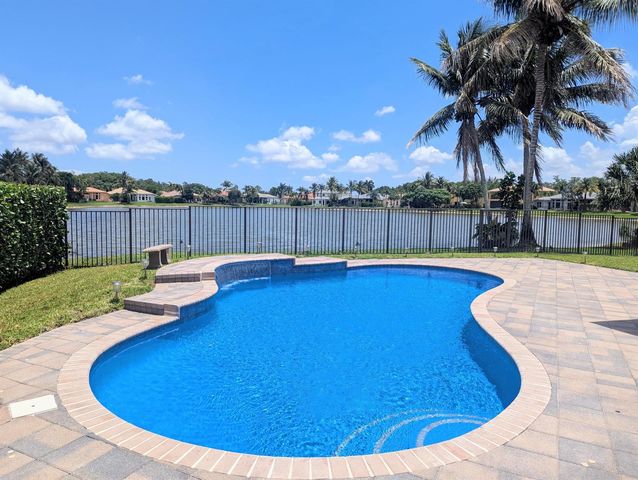 10640 Oak Meadow Lane, Lake Worth, FL 33449