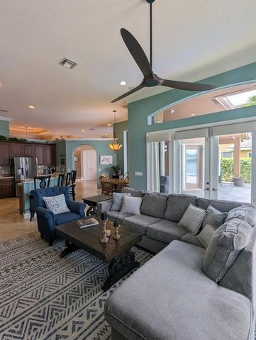 10640 Oak Meadow Lane, Lake Worth, FL 33449