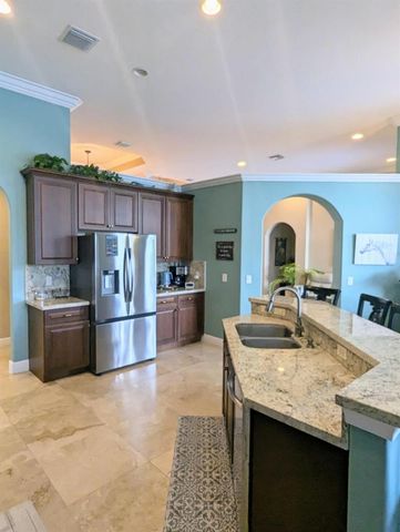 10640 Oak Meadow Lane, Lake Worth, FL 33449