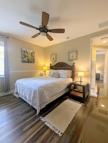 10640 Oak Meadow Lane, Lake Worth, FL 33449