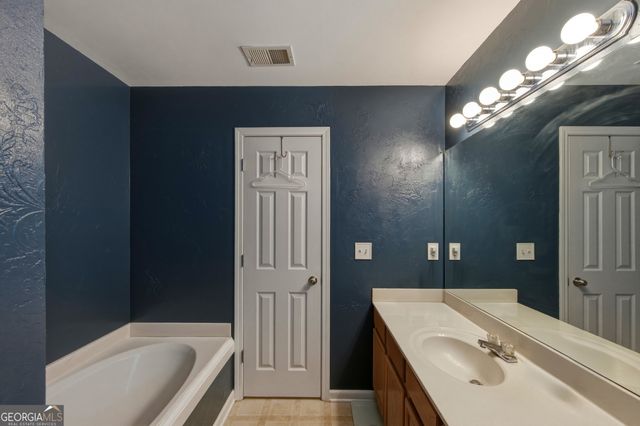 2540 Centennial Commons View NW, Acworth, GA 30102