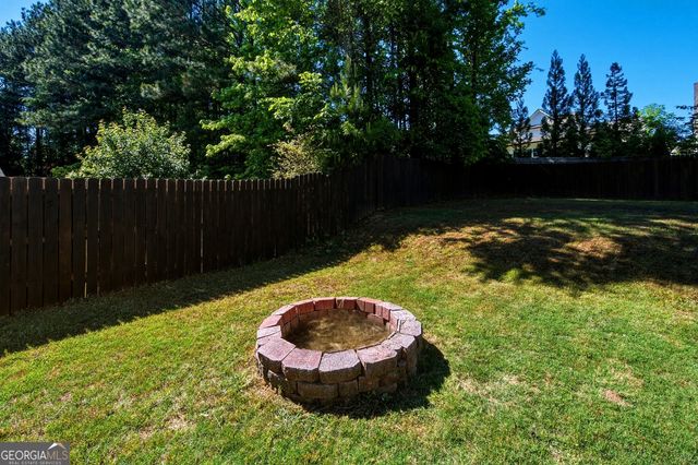 2540 Centennial Commons View NW, Acworth, GA 30102